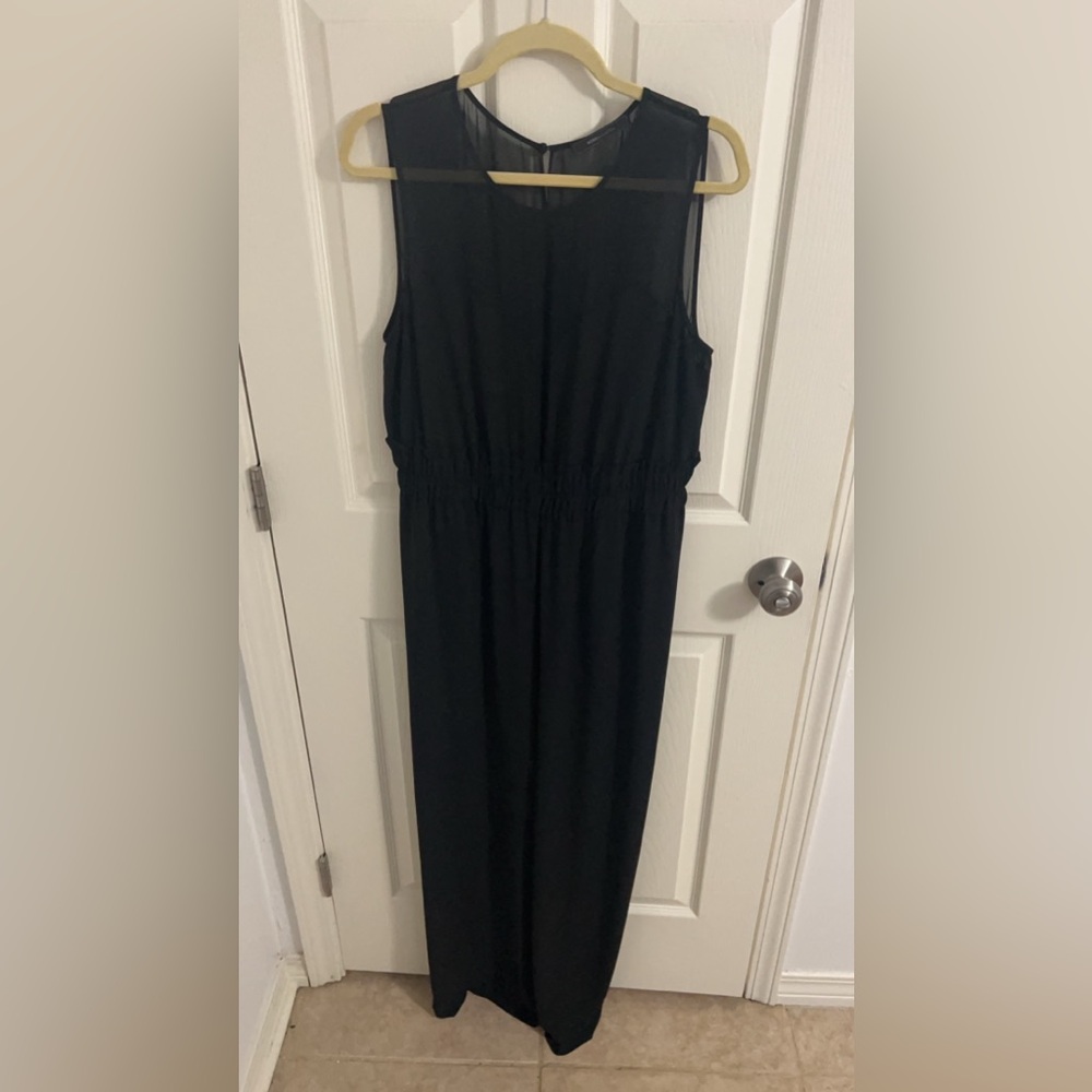 BCBGMaxazria Sz. L Black Jumpsuit